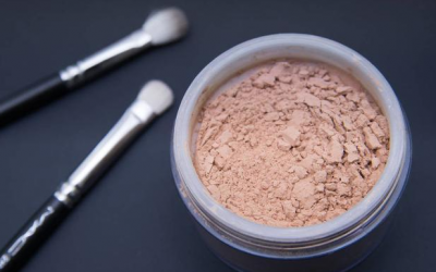 粉餅和散粉的區(qū)別是什么？